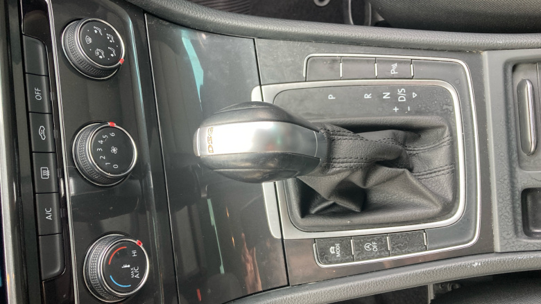 Volkswagen Golf 1.6 TDI Match 5dr DSG Diesel Hatchback